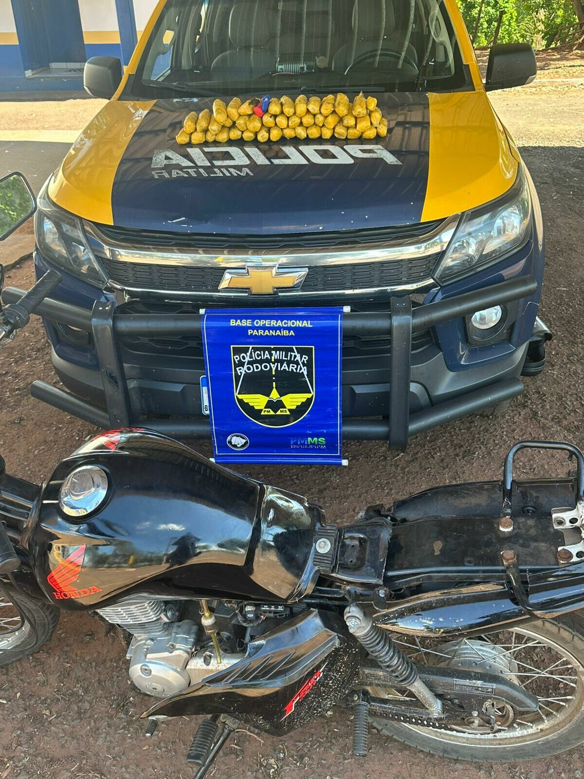 Imagem de compartilhamento para o artigo Homem é preso com mais de 4 kg de haxixe marroquino na motocicleta em rodovia de Paranaíba da MS Todo dia